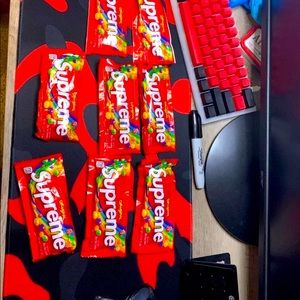 Supreme skittle RARE!!!